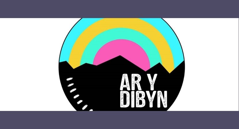 Arddangosfa Ar y Dibyn