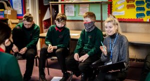 Casi Wyn with pupils from Ysgol Tryfan