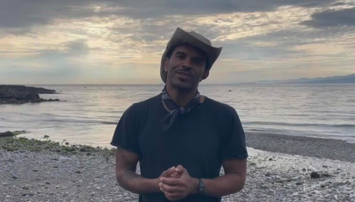 Shorelines and Shipwrecks: Taith Gerdded Alex Wharton, y Children’s Laureate Wales